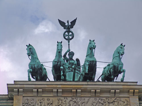 BERLÍN08 (077) Quadriga de la Porta de Brandenburg